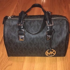 Authentic Michael Kors Handbag - gray and black